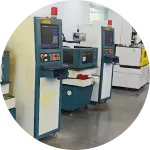 Ligne d'assemblage de connecteurs automatis&eacute;e